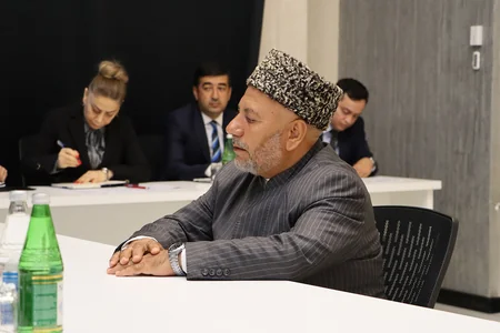 Dini Komitənin sədri Şamaxıda vətəndaşları qəbul edib