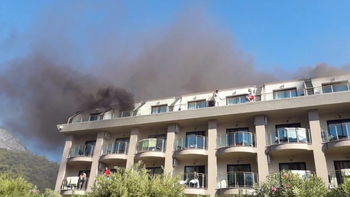 Antalyada hoteldə yanğın olub, 14 nəfər xəstəxanaya yerləşdirilib