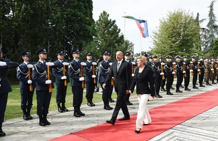 Prezident İlham Əliyevin Zaqrebdə rəsmi qarşılanma mərasimi olub