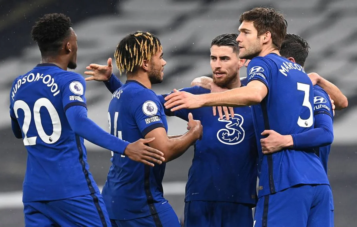 Çelsi üçüncü dəfə Tottenhem”i məğlubiyyətə uğradıb