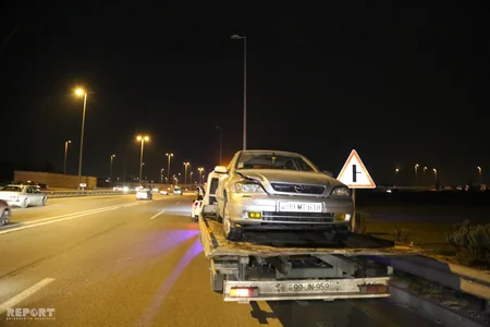 Bakıda yol qəzası olub, xəsarət alanlar var - FOTO - VİDEO - YENİLƏNİB