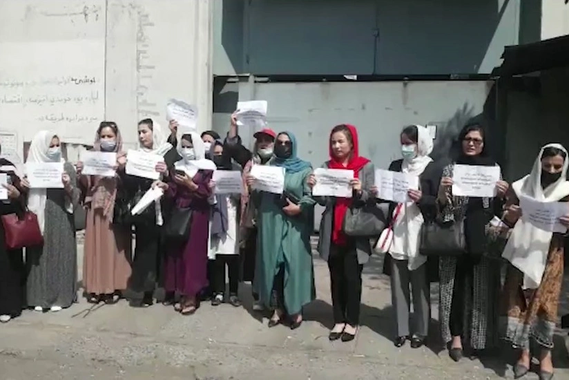 Women protest in Kabul