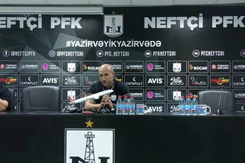 Samir Abasov: Bunun bir çıxış yolu var ki, hücumçuları müdafiədə oynadaq