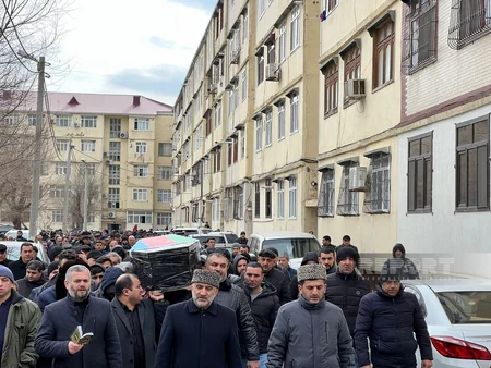 Состоялись похороны погибшего при землетрясении в Турции Гюндюза Назарзаде 