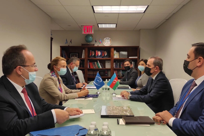 Azerbaijani FM meets sec.-gen. of Council of Europe