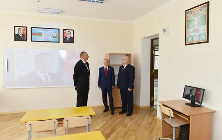 Prezident İlham Əliyev Bakıda 257 nömrəli məktəbin yeni korpusunun açılışında iştirak edib - YENİLƏNİB