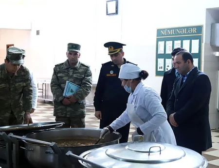 Представители аппарата омбудсмена посетили воинскую часть