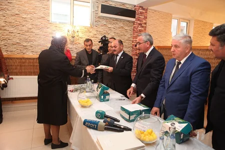 Bakıda müharibə əlilləri və şəhid ailələrinə ev verilib