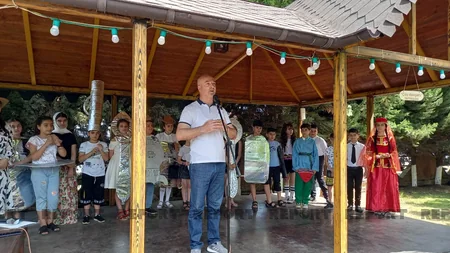 Lənkəran məktəblilərinin yay festivalı keçirilib