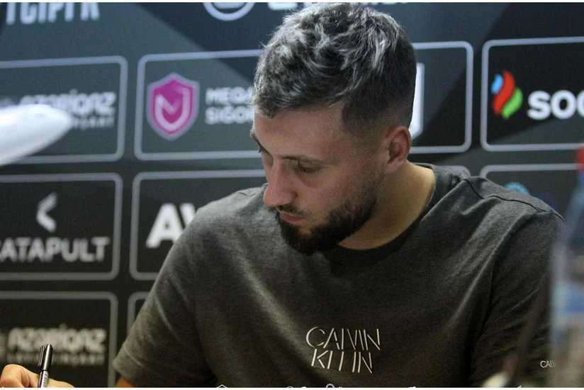 Fransalı futbolçu Neftçini tərk etməsinin səbəbini açıqlayıb