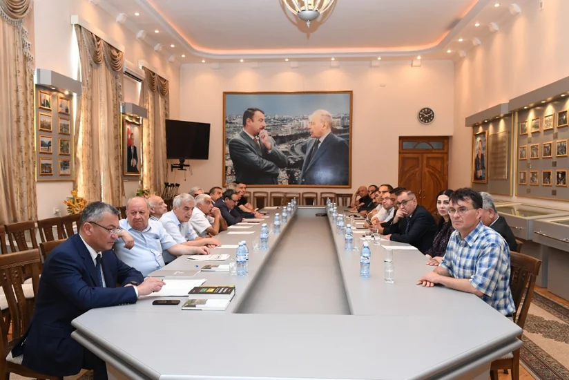 Alman alimin Şuşanın qədim Azərbaycan şəhəri olduğunu təsdiqləyən kitabının təqdimatı keçirilib