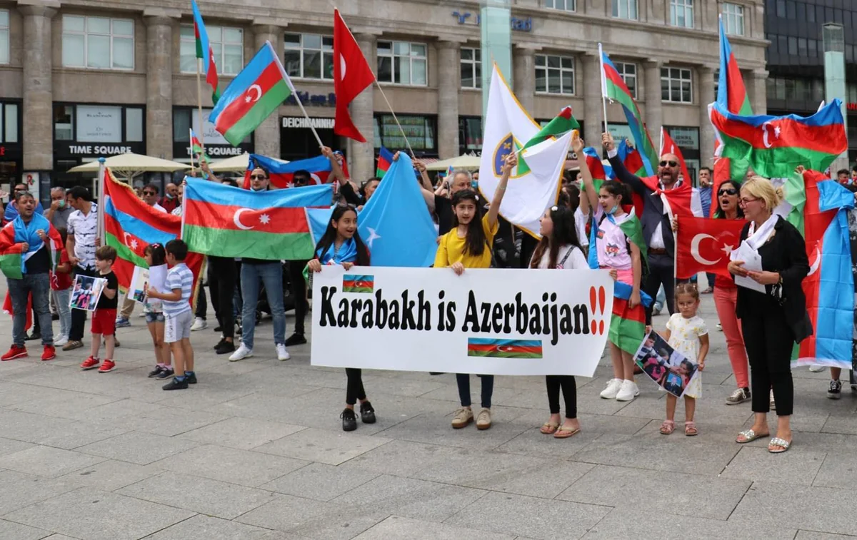 Marneulidə Azərbaycan və Gürcüstanın ərazi bütövlüyünün bərpası tələb edilib