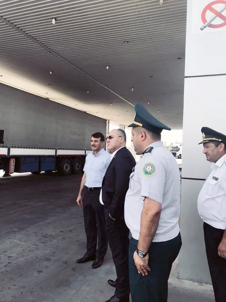 Komitə sədri Bakı Baş Gömrük İdarəsində və Qoşa Təpə gömrük postunda vəziyyəti yoxlayıb