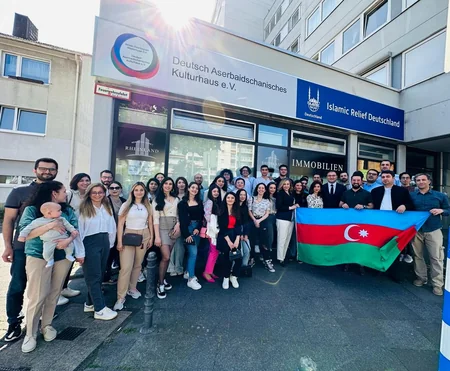 Kölndə azərbaycanlı tələbələrlə görüş olub