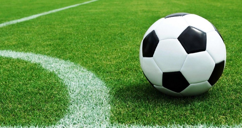 Azərbaycan Minifutbol Federasiyasının təşkilatçılığı ilə ölkə futbolunun əfsanələri arasında oyun keçirilib - YENİLƏNİB