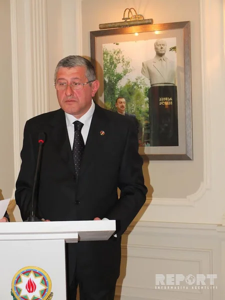 Azərbaycanın Gürcüstandakı səfirliyində soyqırımı qurbanları yad edilib, kitab sərgisi keçirilib