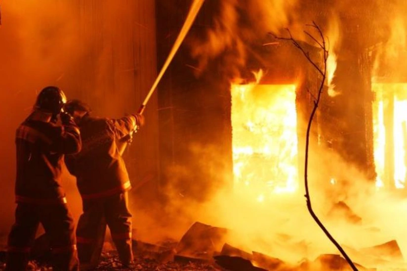 Balakəndə ev yanıb, bir nəfər yanıq xəsarəti alıb