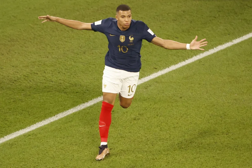 DÇ-2022: Kilian Mbappe mundiallardakı qol sayına görə Platini, Zidan və Anrini arxada qoyub