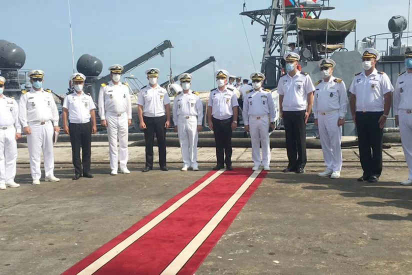 Azerbaijani navy men arrive in Iran