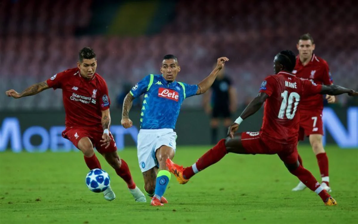 Наполи разгромил Ливерпуль в товарищеском матче