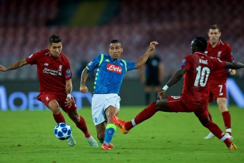 Наполи разгромил Ливерпуль в товарищеском матче