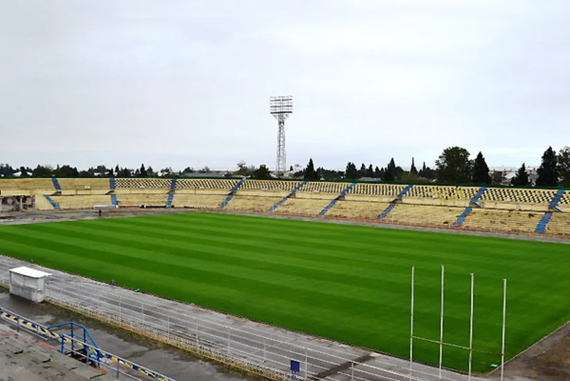 AFFA Kəpəz klubunu oyundan əvvəl stadionu sulamadığı üçün cərimələyib