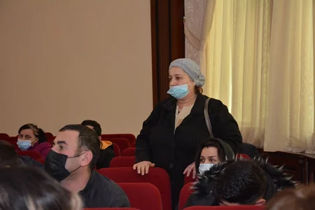 Xırdalandakı partlayışdan zərərçəkənlərin məsələsi Birinci vitse-prezidentin nəzarətindədir