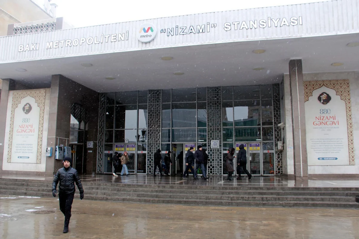 Bakı Metropoliteni qarlı havada gücləndirilmiş iş rejimində çalışır