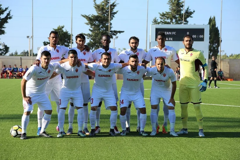 Keşlə yeni mövsümə 21 futbolçu sifariş edib