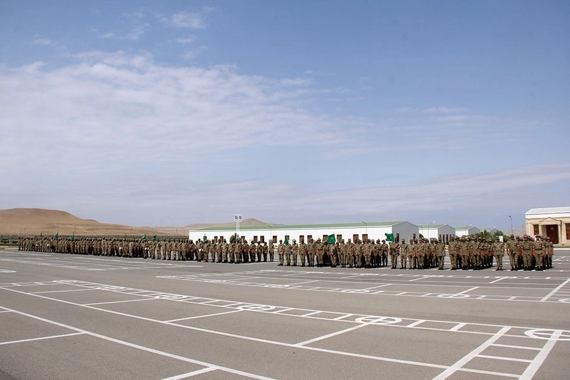 Gənc zabitlər Azərbaycan Ordusunda xidmətə başlayıb