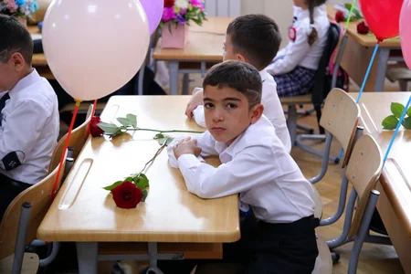Bakının 265 nömrəli məktəbində Bilik Günü qeyd olunub