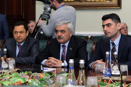 Rövnəq Abdullayev ​Beynəlxalq Cüdo Federasiyasının prezidenti ilə görüşüb