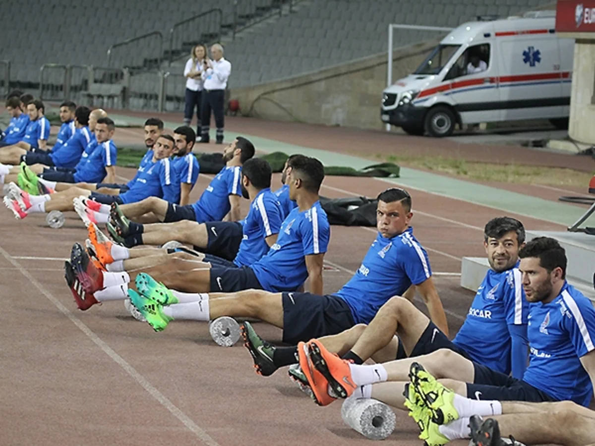 Azərbaycan millisinin 3 futbolçusu Şimali İrlandiya ilə oyunun iştirak ərizəsinə daxil edilməyib