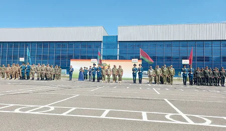 Artilleriya atəşinin ustaları müsabiqəsinin açılış mərasimi keçirilib