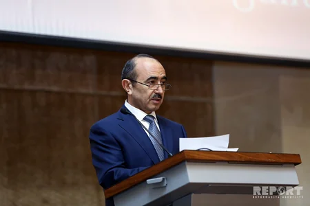 Bakıda “Azərbaycan qadınına seçki hüququ verilməsinin 100 illiyi” münasibətilə tədbir keçirilib