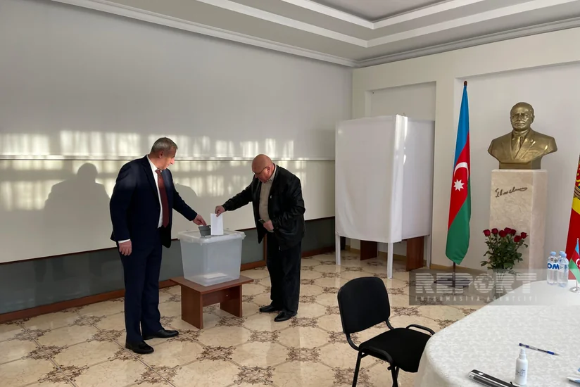 Növbədənkənar Azərbaycan Prezidenti seçkiləri üzrə Moldovada səsvermə başlayıb