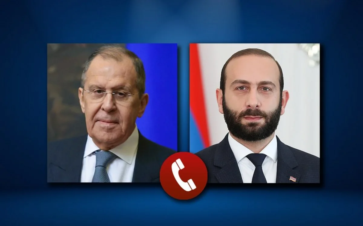 Состоялся телефонный разговор глав МИД Армении и России