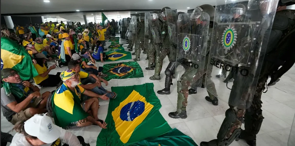 Braziliyada etiraz aksiyalarında 50-yə yaxın insan xəsarət alıb - YENİLƏNİB-2