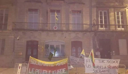 Terrorçu PKK üzvləri Türkiyənin Fransanın Bordo şəhərindəki konsulluğuna basqın edib