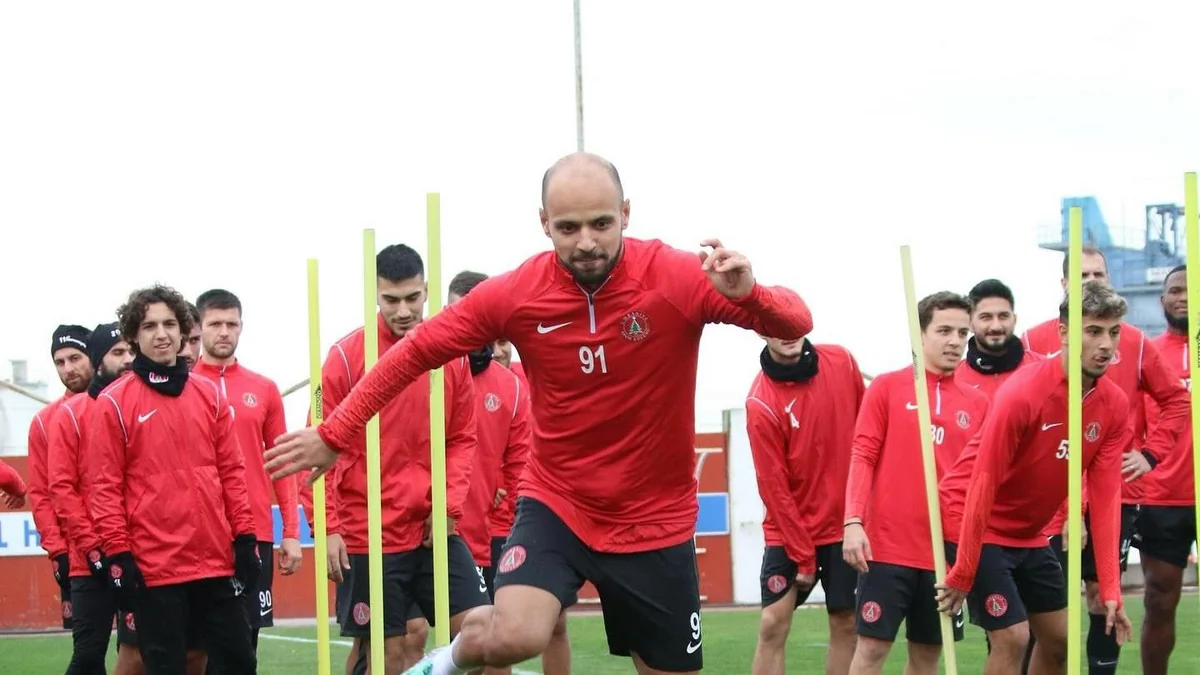 Azərbaycan millisinin futbolçusu çıxış edəcəyi çempionatın adını açıqlayıb