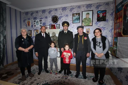 Qazaxda bir neçə şəhidin orden və medalları ailə üzvlərinə təqdim edilib