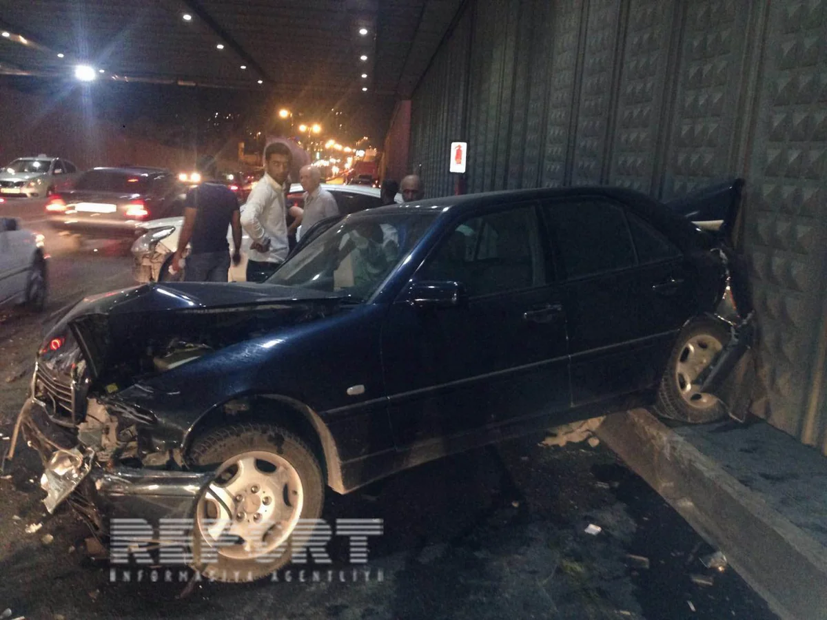 Bakıda 12 avtomobil toqquşub - FOTO