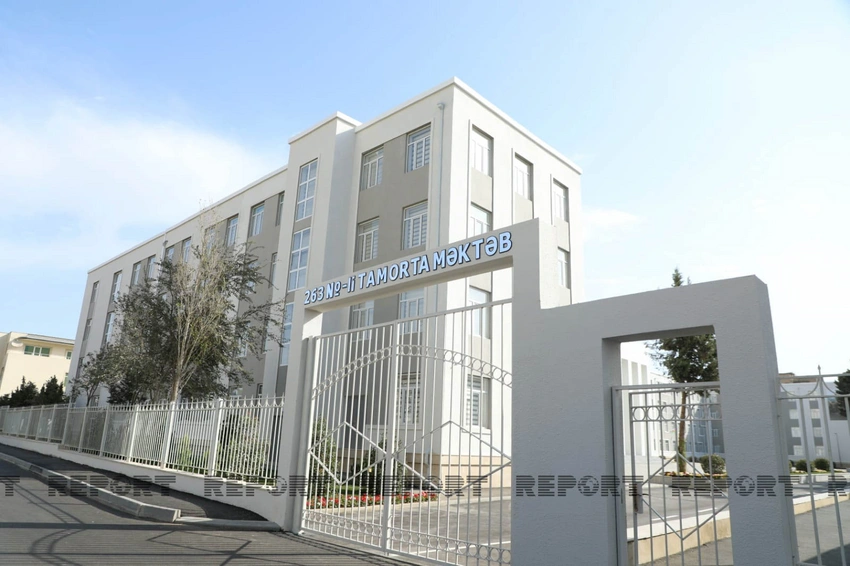  Bakıda sökülərək yenidən tikilən məktəbin açılışı olub