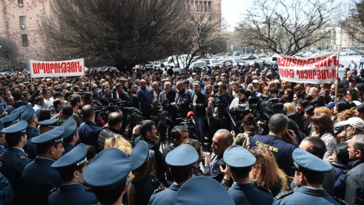 В Ереване фермеры проводят акцию протеста
