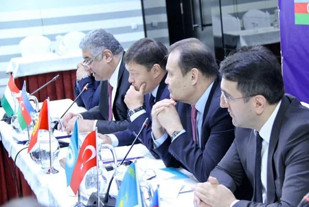 Azad Rəhimov Bişkekdə Türk Şurası Gənclər və İdman nazirlərinin iclasında təkliflə çıxış edib