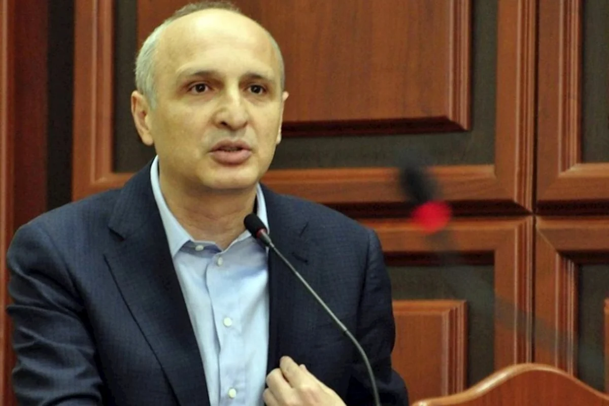 Gürcüstanın həbsdən çıxan sabiq baş naziri siyasətə qayıtdı
