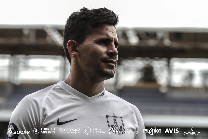 Neftçi braziliyalı hücumçunun transferini açıqlayıb