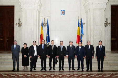 Azerbaijani official meets with leaders of Turkish and Tatar communities in Romania