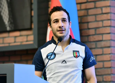 Fərid Qayıbov ötən ay beynəlxalq turnirlərdə medal qazanmış idmançılarla görüşüb