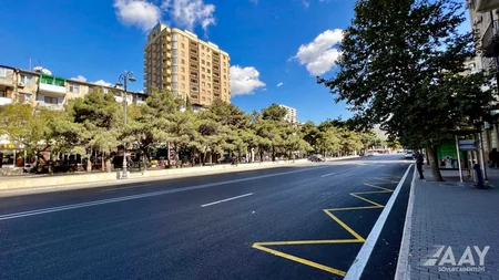 Bakının Fətəli xan Xoyski prospektində təmir yekunlaşıb